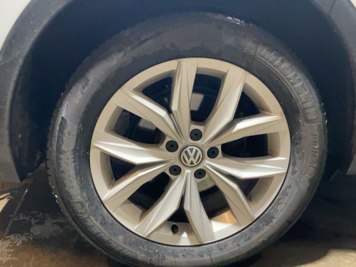 Volkswagen Tiguan 2016 — photo 10