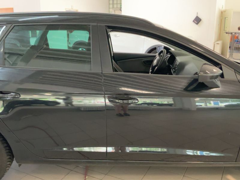 Seat Leon 1.6 TDI Reference 2014 – снимка 10
