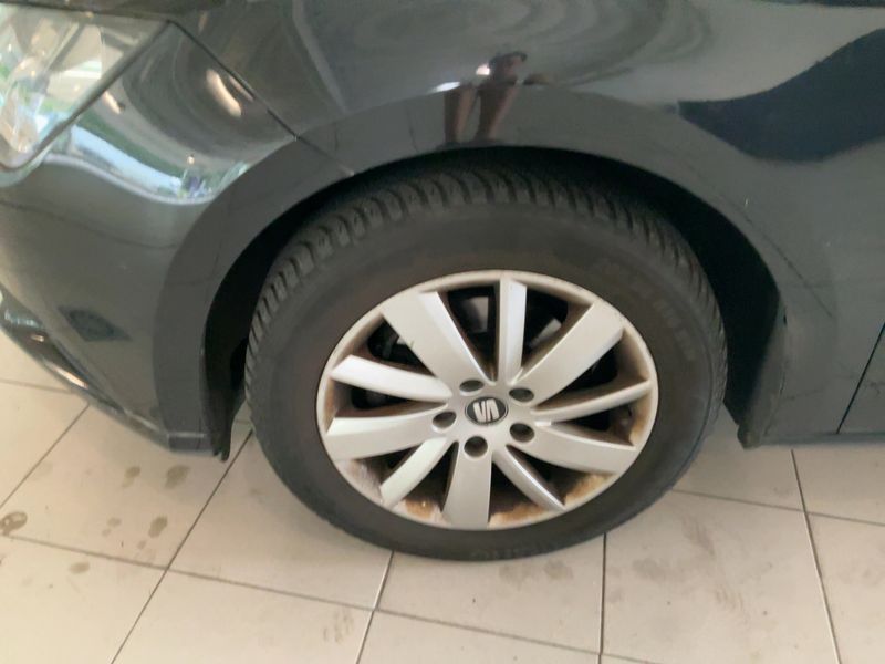 Seat Leon 1.6 TDI Reference 2014 – снимка 3