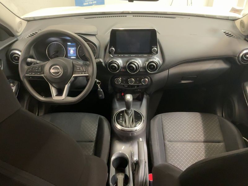 Nissan Juke 1.0 DIG-T Acenta — zdjęcie 12