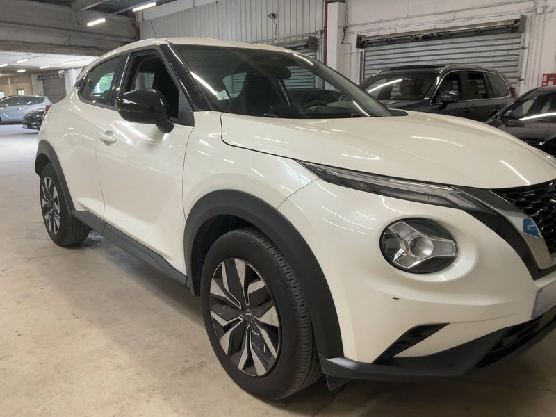 Nissan Juke 1.0 DIG-T Acenta — zdjęcie 8