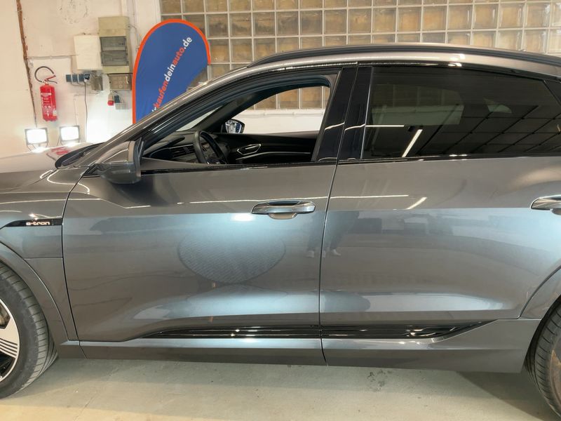 Audi e-tron Sportback 50 quattro S line — zdjęcie 4