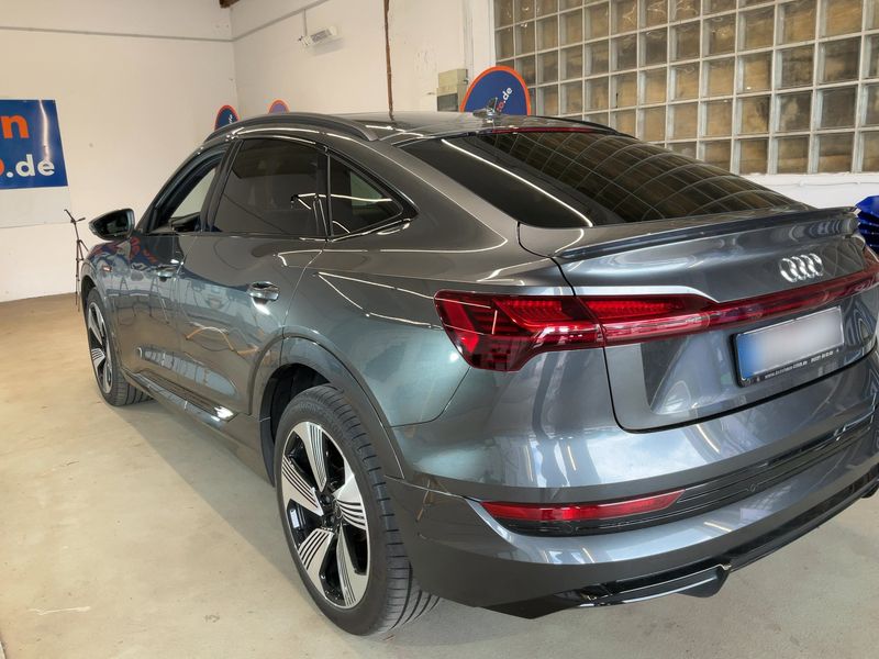 Audi e-tron Sportback 50 quattro S line — zdjęcie 3