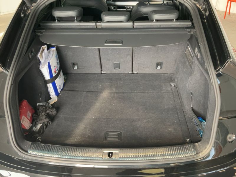 Audi Q5 Sportback 40 TDI Mild-Hybrid quattro S line — zdjęcie 10