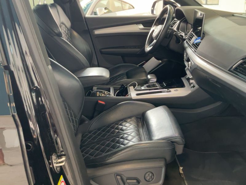 Audi Q5 Sportback 40 TDI Mild-Hybrid quattro S line — zdjęcie 11