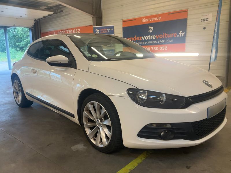 Volkswagen Scirocco 2.0 TDI — zdjęcie 8