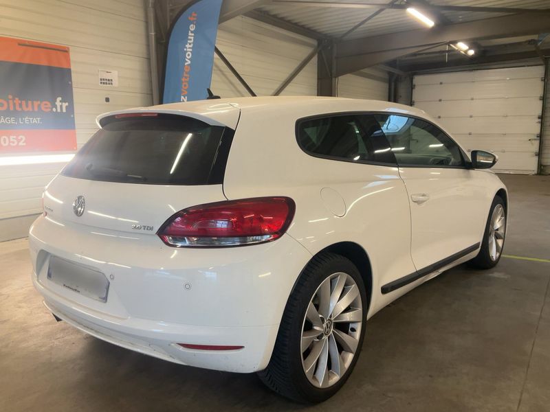 Volkswagen Scirocco 2.0 TDI — zdjęcie 6