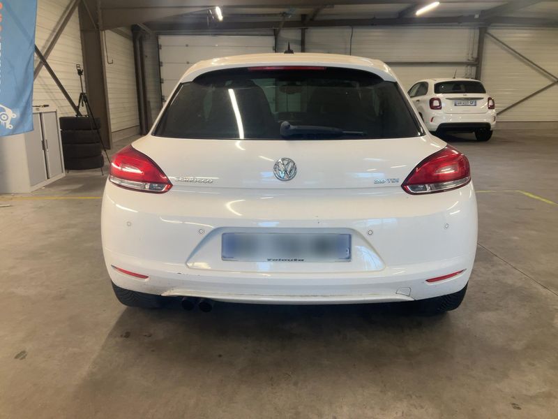 Volkswagen Scirocco 2.0 TDI — zdjęcie 5