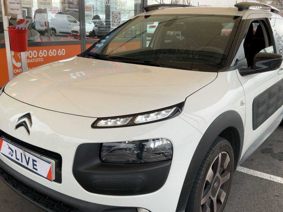 Citroen C4 Cactus 1.6 Blue-HDi Shine