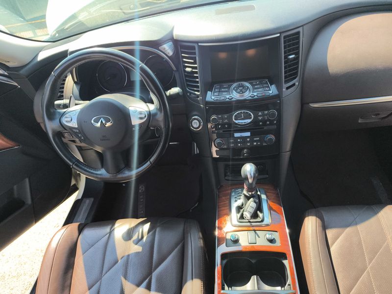 Infiniti FX 3.0 V6 Diesel FX30d GT — zdjęcie 11