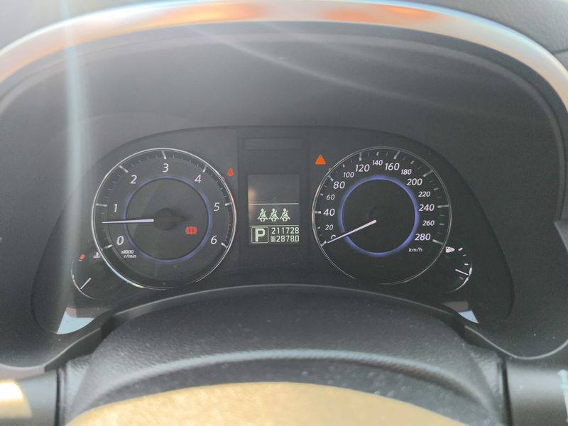 Infiniti FX 3.0 V6 Diesel FX30d GT — zdjęcie 12