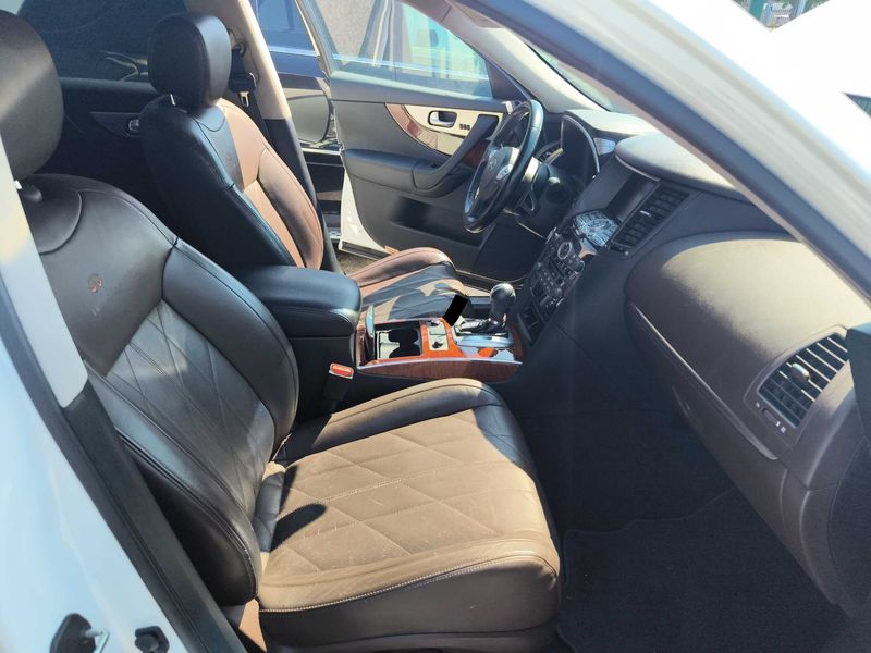 Infiniti FX 3.0 V6 Diesel FX30d GT — zdjęcie 10