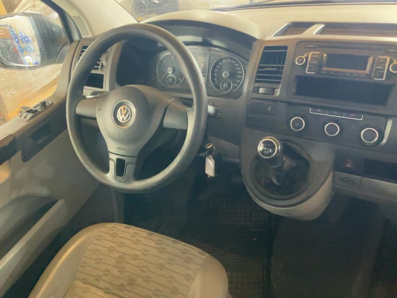 Volkswagen T5 Transporter 2.0 TDI Kasten lang 4Motion — zdjęcie 12
