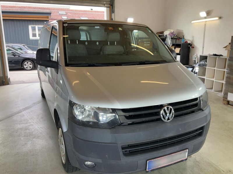 Volkswagen T5 Transporter 2.0 TDI Kasten lang 4Motion — zdjęcie 8