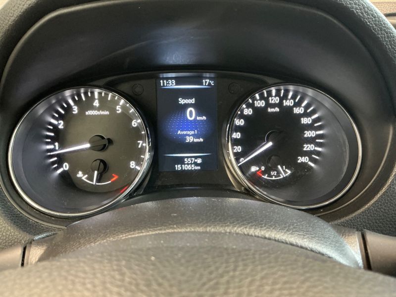 Nissan Qashqai 1.2 Visia 2014 – снимка 18