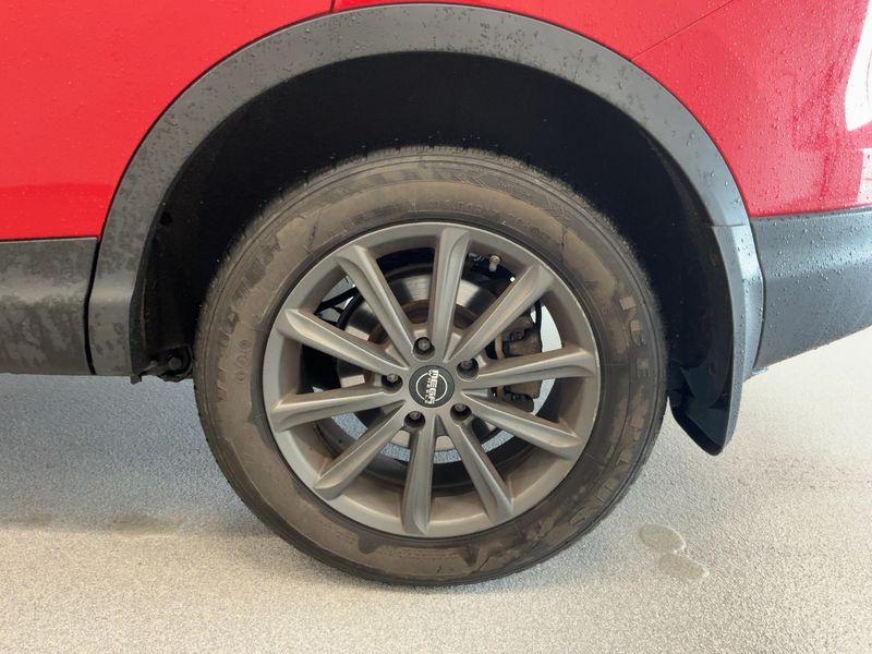Nissan Qashqai 1.2 Visia 2014 – снимка 5