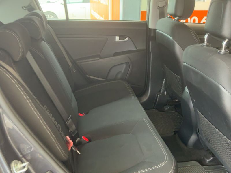 Kia Sportage 1.6 GDI Drive 4x2 — zdjęcie 14