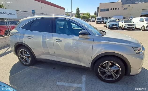 DS Automobiles DS7 Crossback 1.6 E-Tense Hybrid 4x4 Rivoli — zdjęcie 6