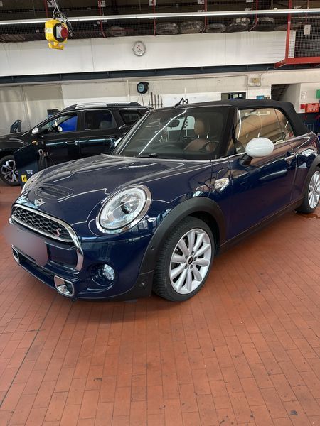 MINI Cabrio Cooper S — zdjęcie 2