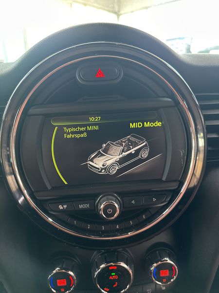 MINI Cabrio Cooper S — zdjęcie 16