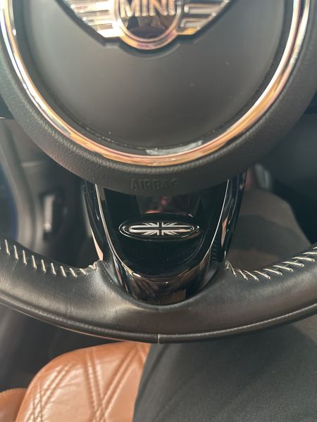 MINI Cabrio Cooper S — zdjęcie 23