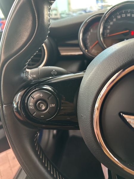 MINI Cabrio Cooper S — zdjęcie 22