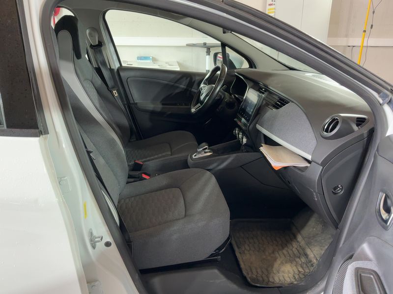 Renault Zoe electric drive 51 kW Zen — zdjęcie 11
