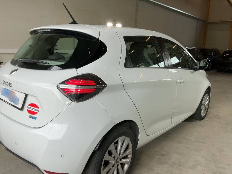 Renault Zoe electric drive 51 kW Zen — zdjęcie 6