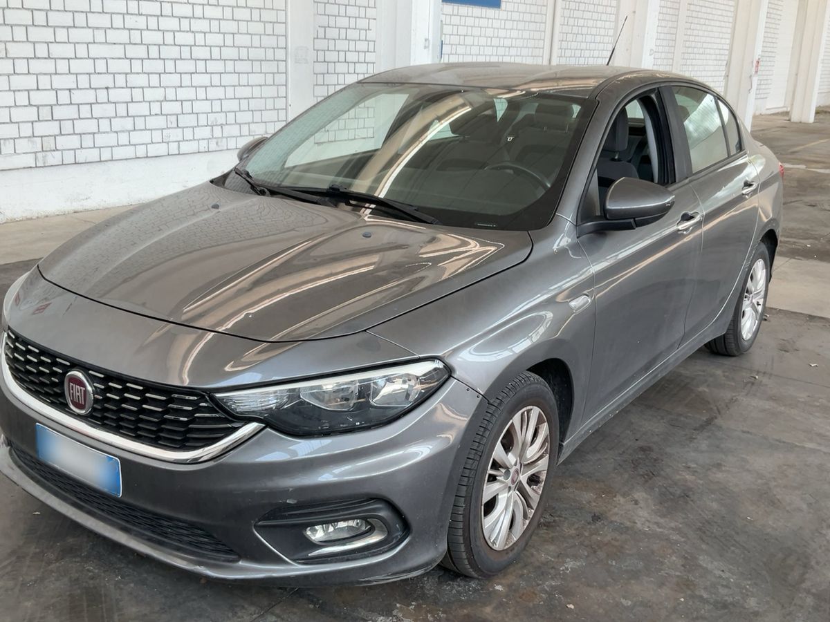Fiat Tipo 2018 — photo 1