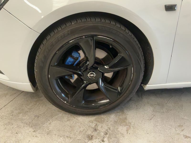 Opel Astra GTC 1.6 CDTI DPF Basis 2015 – снимка 3