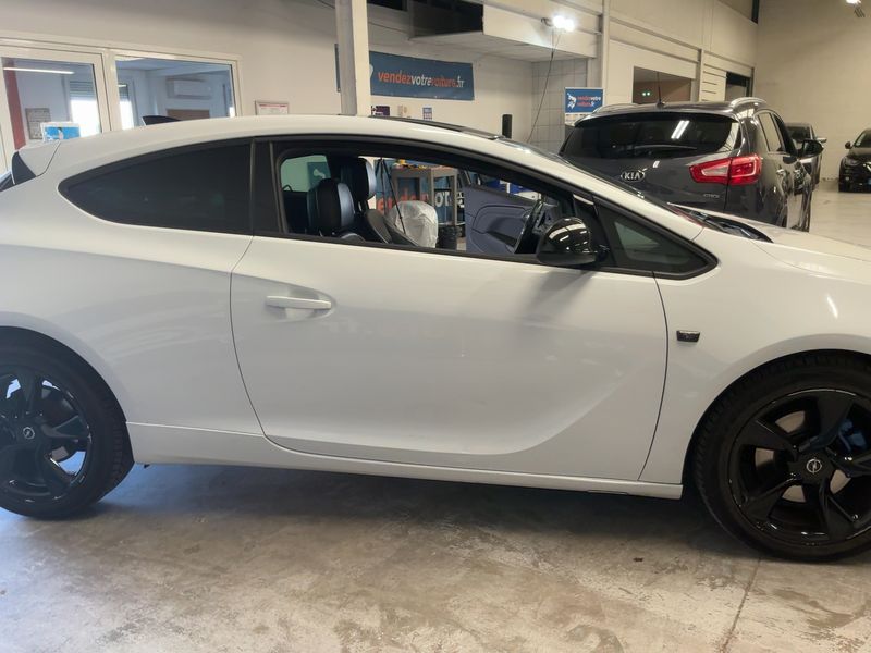 Opel Astra GTC 1.6 CDTI DPF Basis — zdjęcie 7