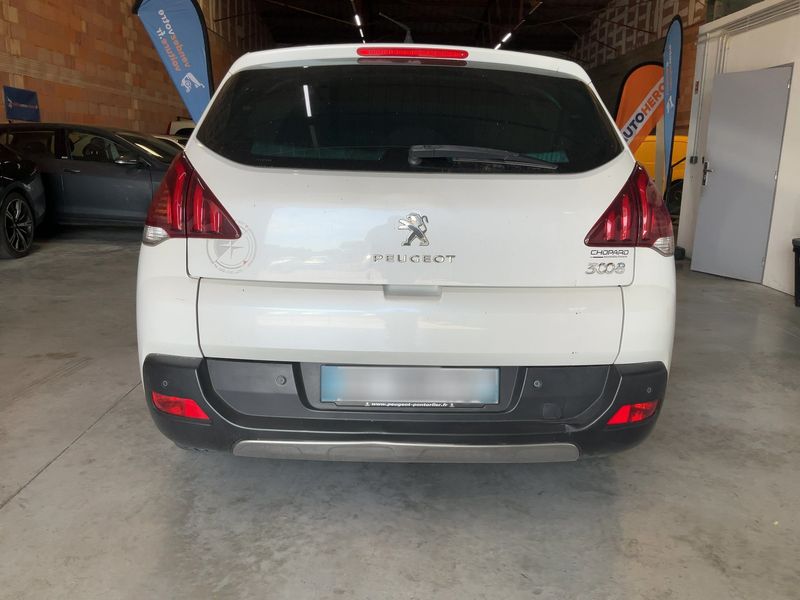 Peugeot 3008 1.6 Blue-HDi Crossway — zdjęcie 5