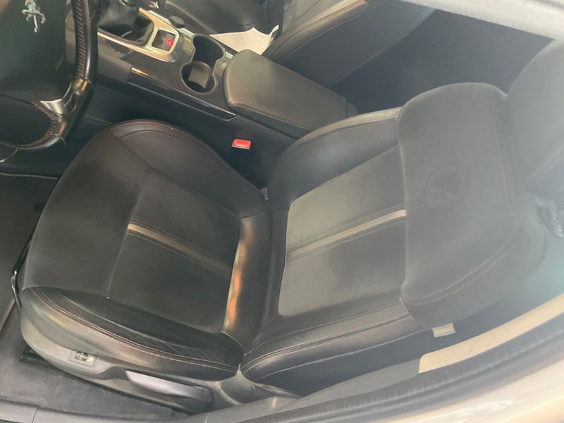 Peugeot 3008 1.6 Blue-HDi Crossway 2016 – снимка 33