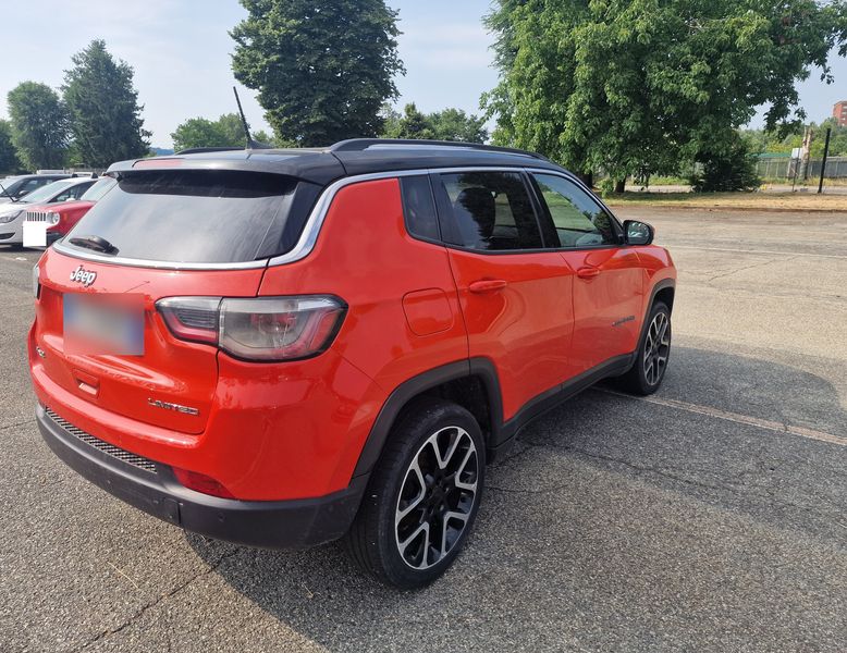 Jeep Compass 2.0 M-Jet Limited 4WD — zdjęcie 5