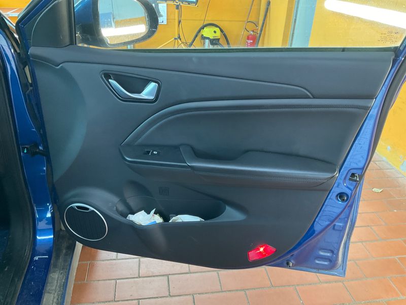 DFSK Seres 3 electric drive 120 kW S2 2022 – снимка 28