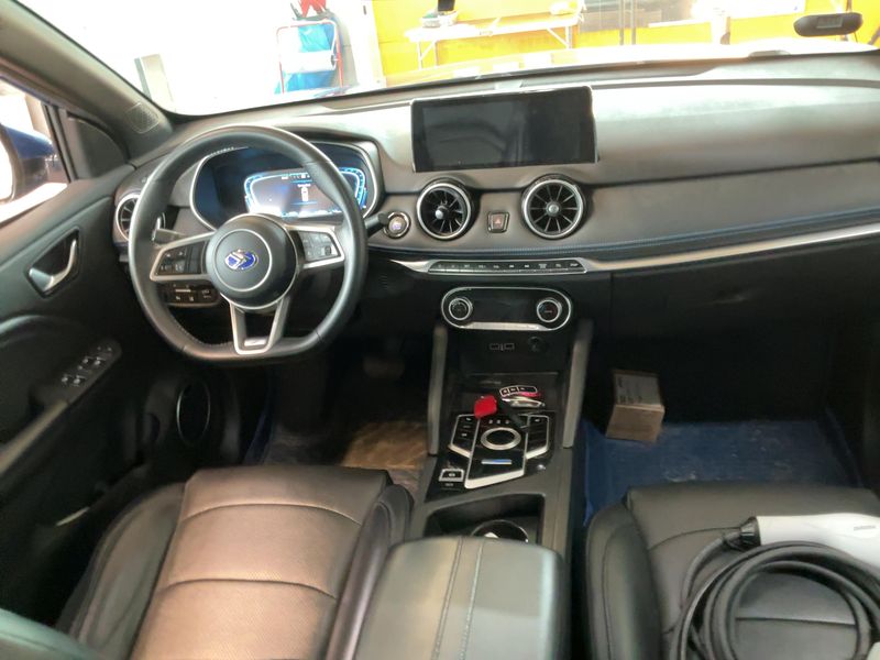 DFSK Seres 3 electric drive 120 kW S2 — zdjęcie 12