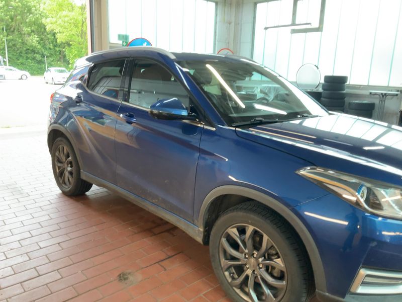DFSK Seres 3 electric drive 120 kW S2 — zdjęcie 8