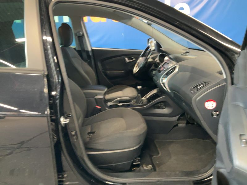 Hyundai ix35 2.0 Comfort AWD 2013 – снимка 17