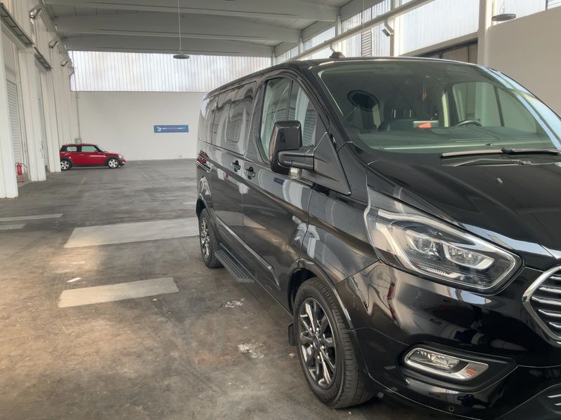 Ford Tourneo Custom 2.0 TDCi Mild-Hybrid 320 L1 Tourneo Titanium X — zdjęcie 8