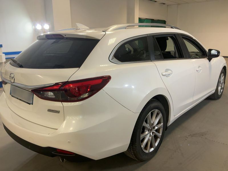 Mazda 6 2.2 Turbodiesel Exceed — zdjęcie 6