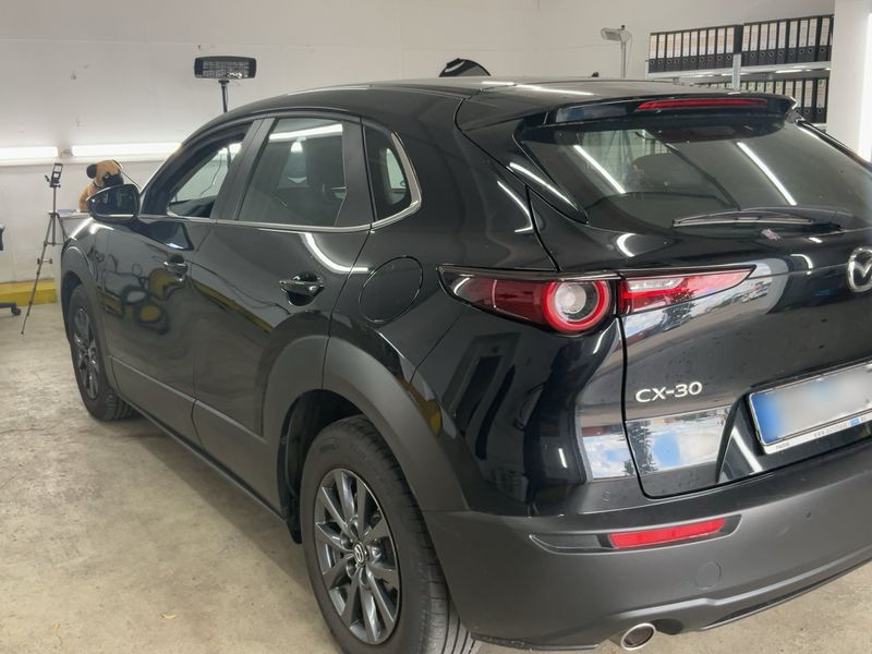 Mazda CX-30 1.8 D 2WD — zdjęcie 3
