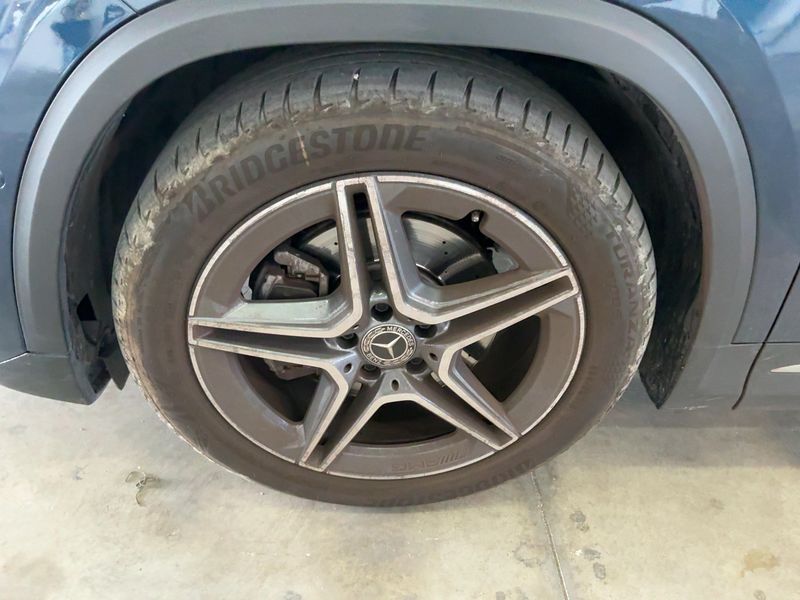Mercedes-Benz GLA-Klasse GLA 200 d 4Matic AMG Line 2022 – снимка 3