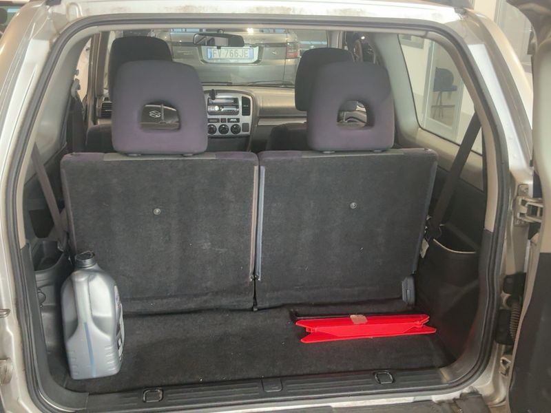 Suzuki Grand Vitara 1.6 Lim. — zdjęcie 10