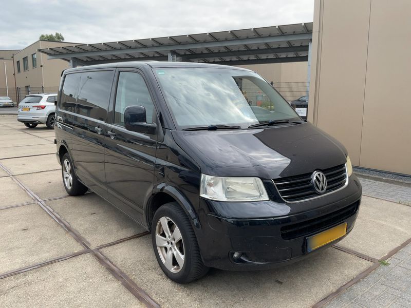 Volkswagen T5 Transporter 2.5 TDI Kasten — zdjęcie 8