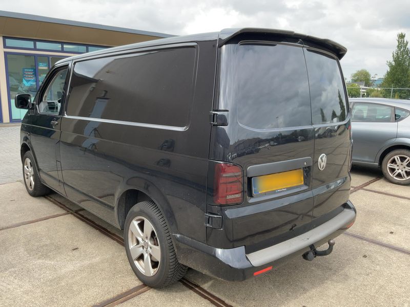 Volkswagen T5 Transporter 2.5 TDI Kasten — zdjęcie 3