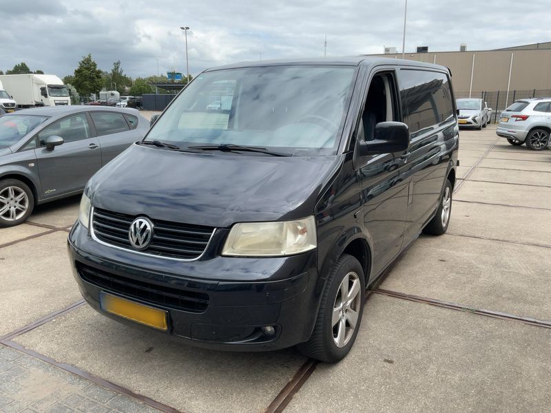 Volkswagen T5 Transporter 2.5 TDI Kasten