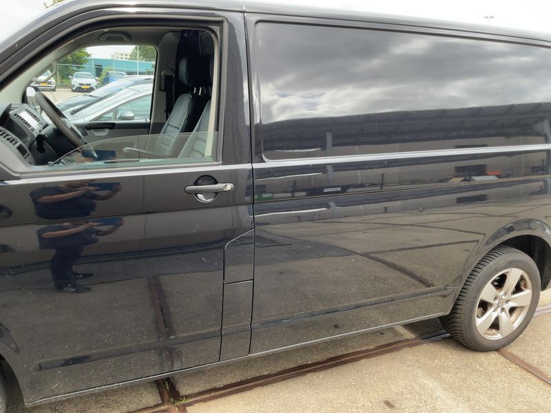 Volkswagen T5 Transporter 2.5 TDI Kasten — zdjęcie 4