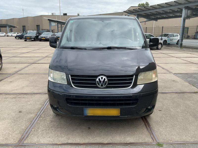 Volkswagen T5 Transporter 2.5 TDI Kasten — zdjęcie 9