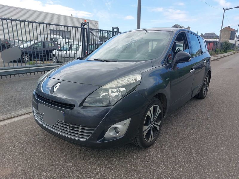 Renault Grand