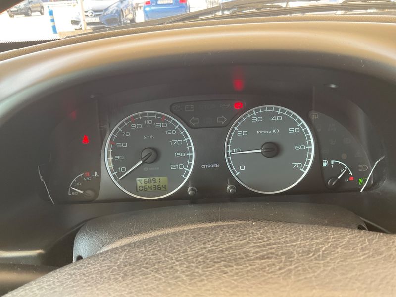 Citroen Xsara 1.6 Premier — zdjęcie 4